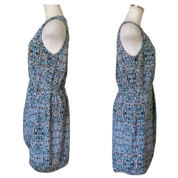 Charlie Jade Lightweight Flowy Knee Length Tulip Dress Sleeveless Size SP - Picture 4 of 9